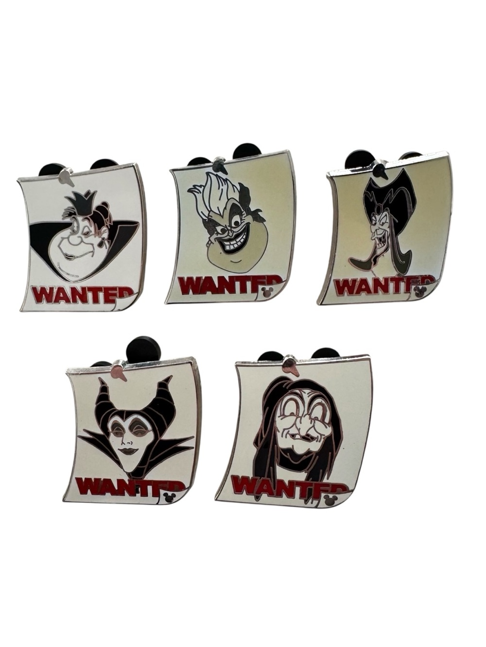 Disney Pins Set of 5 Wanted Posters Maleficent Ursula Queen of Hearts Jafar Hag